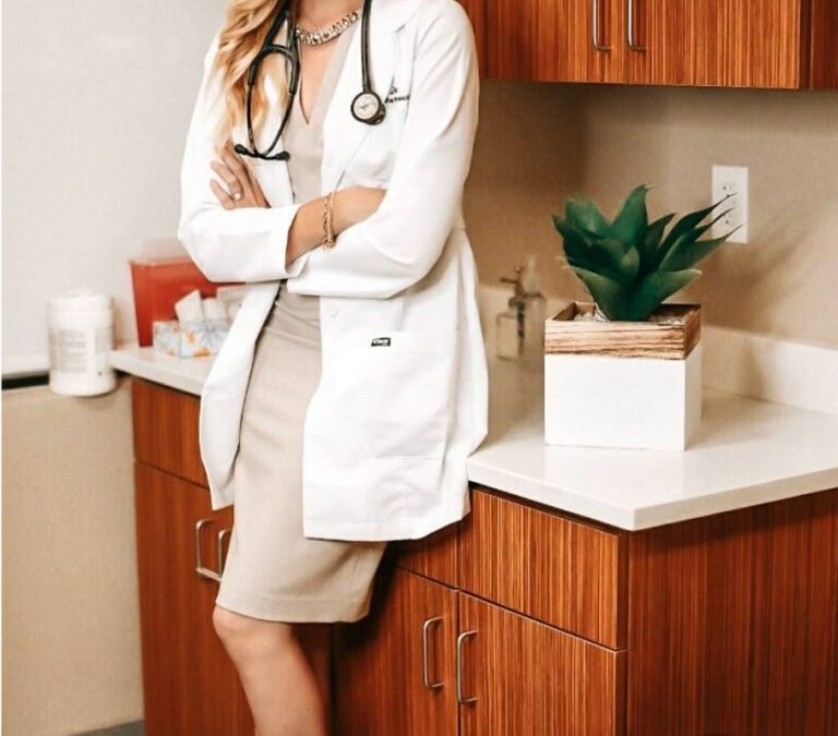 Article – Foundress Fridays: Dr. Zen, Naturopathic Doctor at NMD Wellness of Scottsdale